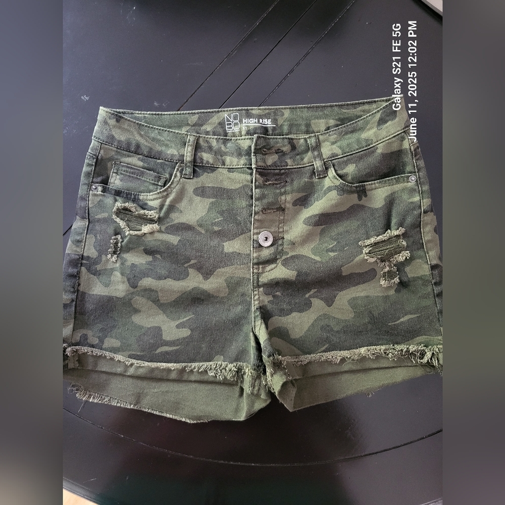 No Boundaries Camouflage High-Rise Shorts